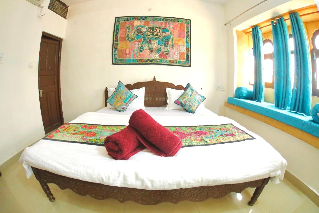 Hotel Desert Bloom Jaisalmer Exterior foto